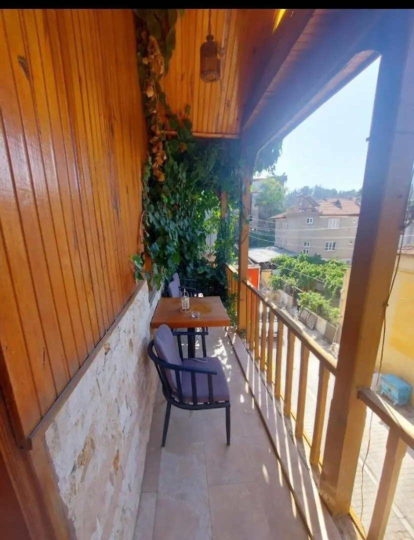 Ozenturku Hotel Pamukkale 3*,